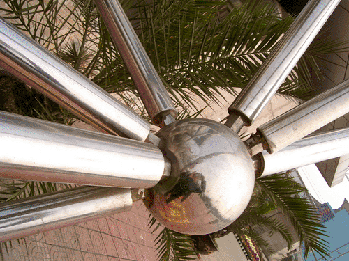 东港不锈钢螺栓球网架